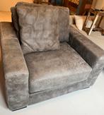 Lederen fauteuil grijs - Loveseat City Lodge Dark Grey, Huis en Inrichting, Fauteuils, Ophalen, Zo goed als nieuw, Leer, 75 tot 100 cm