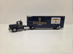 Corgi Mack Guinness 1:50, Hobby en Vrije tijd, Modelauto's | 1:50, Corgi, ., Ophalen of Verzenden, Zo goed als nieuw