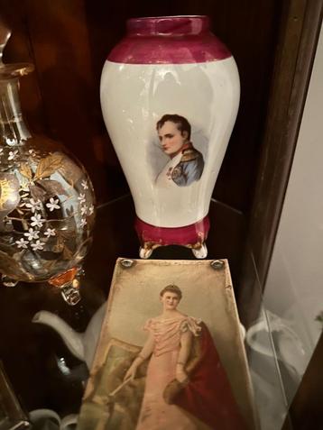 Oud Vaasje Napolion beschikbaar voor biedingen