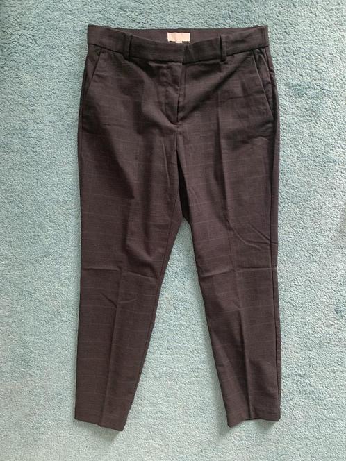 H&M donkergrijs geruit enkellange pantalon broek maat 42, Kleding | Dames, Broeken en Pantalons, Nieuw, Maat 42/44 (L), Grijs