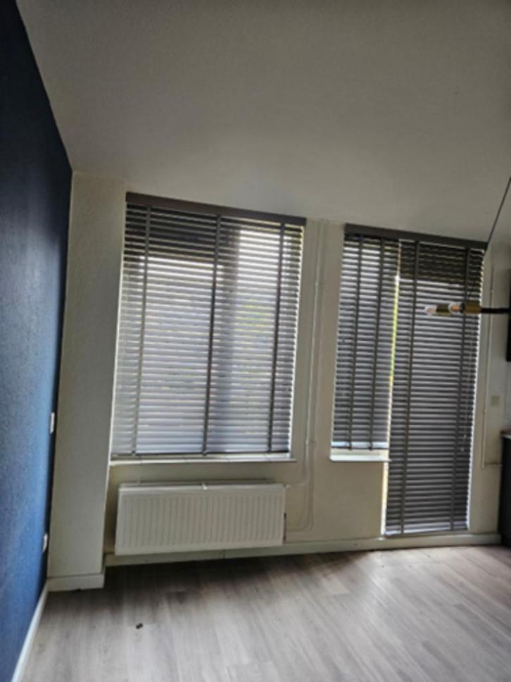 Houten Jaloezieen Grijs, meerdere afmetingen (oa 128x180cm), Huis en Inrichting, Stoffering | Gordijnen en Lamellen, Zo goed als nieuw