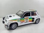 universal hobbies 1/18 renault 5 turbo # 12, Ophalen of Verzenden, Gebruikt