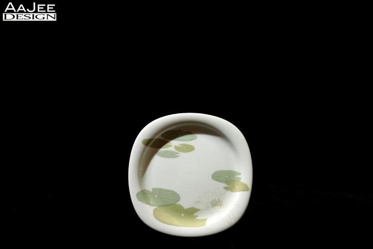 Rosenthal – Suomi – Timo Sarpaneva – Bordje – Water Lily, Huis en Inrichting, Keuken | Servies, Gebruikt, Bord(en), Overige stijlen