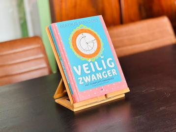 Veilig Zwanger - Handboek Zwangerschap beschikbaar voor biedingen