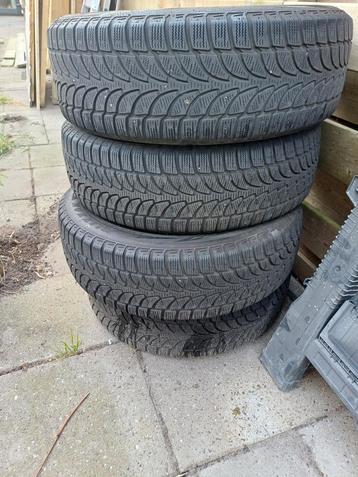 Winterbanden Bridgestone 225 65 17 beschikbaar voor biedingen