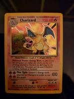Pokemon kaart Charizard 4/102 Base Set Holo, Ophalen of Verzenden, Gebruikt