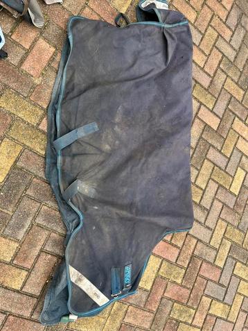 2x amigo dekens regen winterdekens beschikbaar voor biedingen