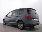 Volkswagen Touran 1.5 TSI 150PK COMFORTLINE 7-P Camera | Sto, 15 km/l, 4 cilinders, 150 pk, 7 stoelen