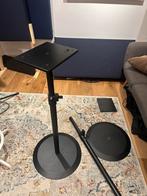 Konig & Meyer 26740 monitor statieven set, Muziek en Instrumenten, Standaards, Ophalen, Zo goed als nieuw