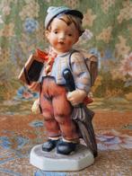 Mooi oud beeldje uit Duitsland van Friedel porselein 15,2 cm, Ophalen of Verzenden