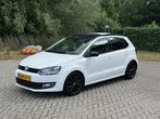 Volkswagen POLO 1.4-16V Highline PANO I LED I WEINIG KM I PD, Voorwielaandrijving, 86 pk, Gebruikt, 4 cilinders