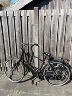 Zwarte fiets van het merk Pelikaan, Ophalen, Gebruikt