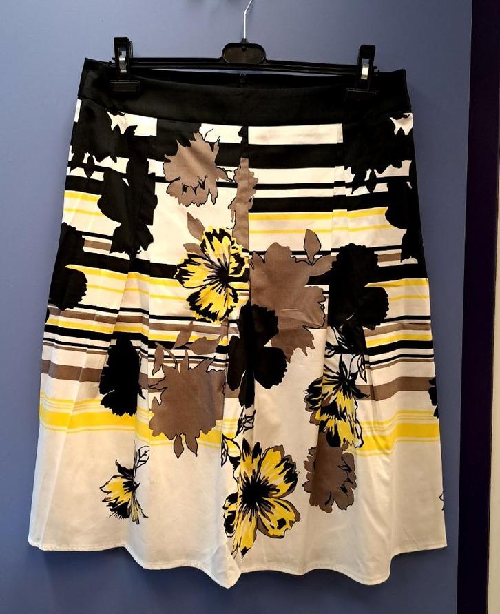 Gerry Weber rok zwart wit grijs geel gebloemd 42 L nr 40971, Kleding | Dames, Rokken, Zo goed als nieuw, Maat 42/44 (L), Geel