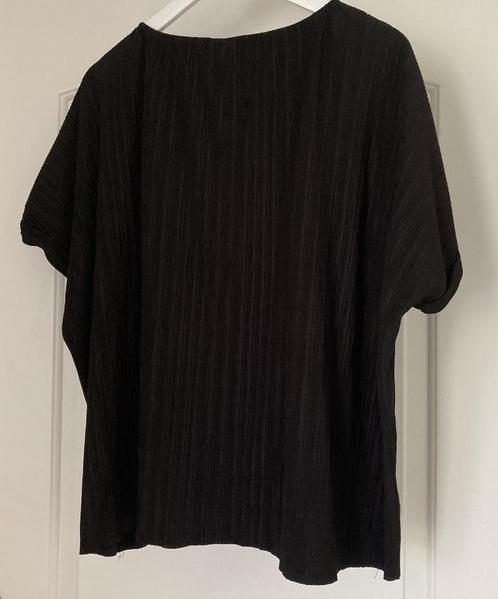 mooie top shirt 46 WE zgan, Kleding | Dames, Tops, Zo goed als nieuw, Maat 46/48 (XL) of groter, Zwart, Korte mouw, Ophalen of Verzenden