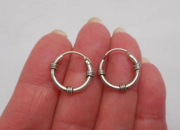 Zilveren oorringen unisex nr.595 beschikbaar voor biedingen