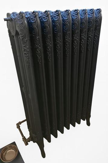 Prachtige gietijzeren vintage radiator (nummer 2) – werkend beschikbaar voor biedingen