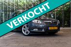 Opel Insignia Sports Tourer 1.6 T Business / Xenon / Leder /, Auto's, Euro 5, Gebruikt, Beige, 4 cilinders