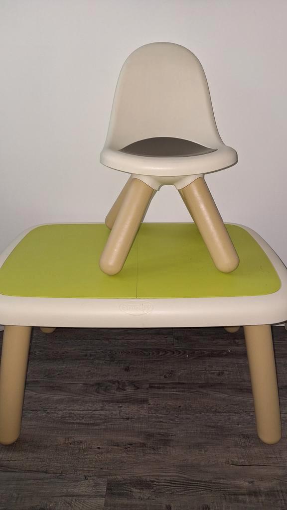 Smoby Tafel en Stoel - Zo Goed Als Nieuw!, Kinderen en Baby's, Kinderkamer | Tafels en Stoelen, Gebruikt, Tafel(s) en Stoel(en)