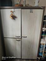 Mooie klerenkast met deuren, Ophalen, Zo goed als nieuw, 25 tot 50 cm, 100 tot 150 cm