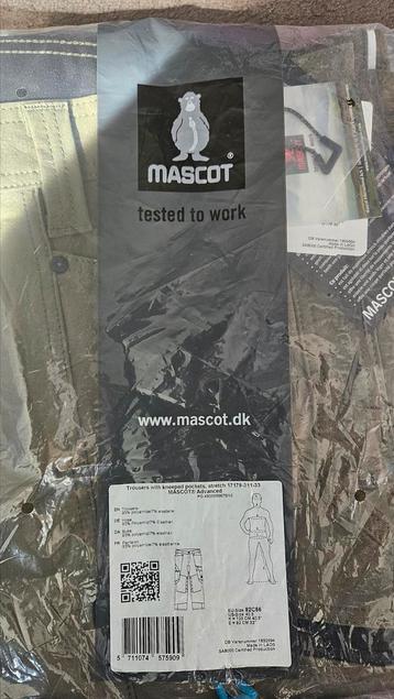 Mascot werkbroek groen stretch taille 56 en lengte 82 beschikbaar voor biedingen