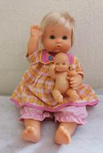Famosa babypop met babypopje jaren '60, Verzamelen, Ophalen of Verzenden, Zo goed als nieuw, Babypop