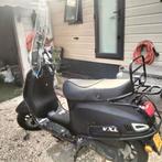 Killerbee scooter, Fietsen en Brommers, Ophalen of Verzenden, Zo goed als nieuw, Benzine, Overige merken