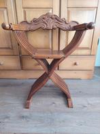 antieke stoel., Ophalen