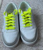 Guess Dames Sneakers Maat 38, Ophalen, Zo goed als nieuw