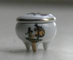 Heel klein potje met een barokke / brocante voorstelling, Antiek en Kunst, Ophalen of Verzenden