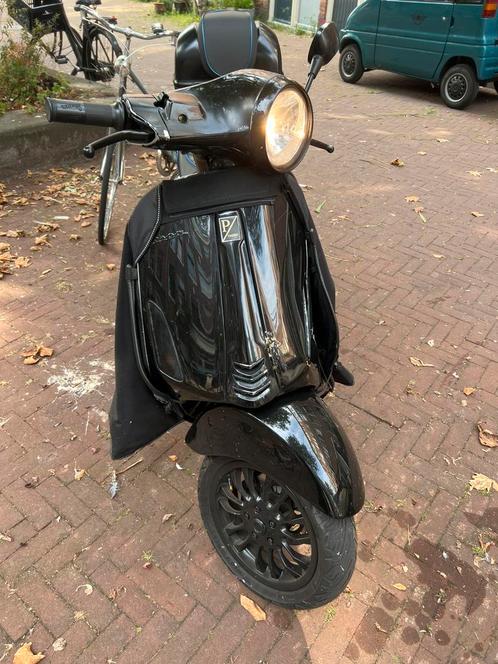 Vespa primavera 80cc top performance opknapper, Fietsen en Brommers, Brommers | Vespa, Ophalen