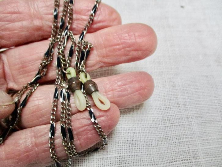 Zilverkleur Bril ketting 66 cm. figaro schakels, Sieraden, Tassen en Uiterlijk, Kettingen, Zo goed als nieuw, Overige materialen