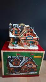 Zgan snow chalet lemax kerstdorp, Diversen, Kerst, Ophalen of Verzenden, Zo goed als nieuw