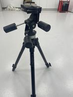 Manfrotto 190b/ D06 statief, Ophalen of Verzenden, Zo goed als nieuw, Minder dan 150 cm, Driepoot