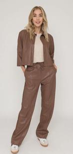 Anna van Toor prachtige leatherlook broek maat M nieuw, Kleding | Dames, Broeken en Pantalons, Maat 38/40 (M), Anna van Toor, Zwart