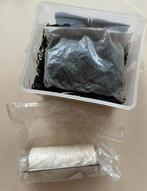 Invlechtnaald, vet draad en zwarte elastiekjes, Ophalen, Gebruikt