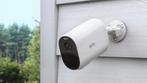 2x Arlo ultra camera's incl 2 zonnepanelen, Ophalen of Verzenden, Zo goed als nieuw