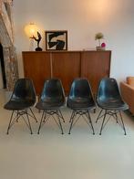 Vintage glasvezel Eames Vitra design stoelen zwart 4x, Huis en Inrichting, Stoelen, Ophalen, Metaal, Zwart, Design