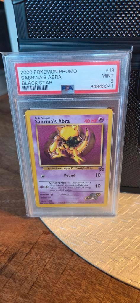 Sabrina's Abra - 2000 Black Star Promo - PSA 9, Hobby en Vrije tijd, Verzamelkaartspellen | Pokémon, Zo goed als nieuw, Losse kaart