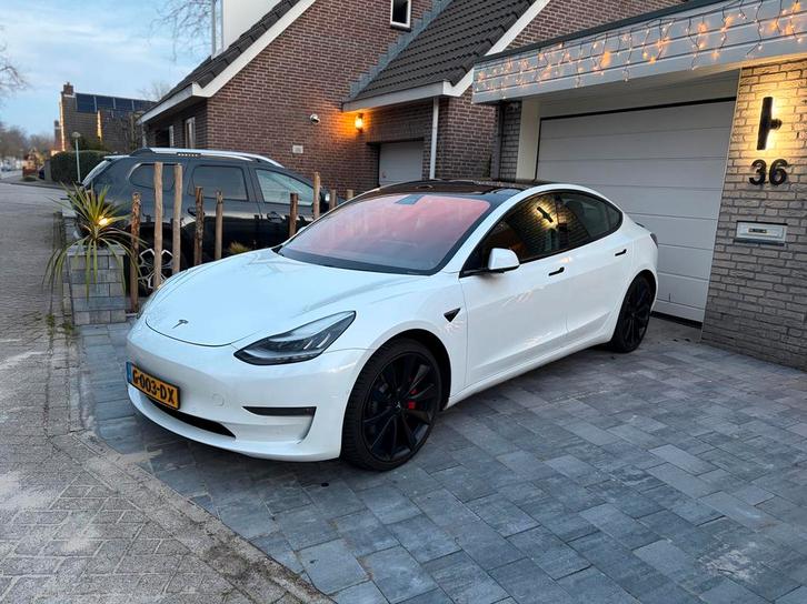 Tesla Model 3 performance garantie tot 09-2027, Auto's, Tesla, Particulier, Model 3, 360° camera, 4x4, ABS, Achteruitrijcamera