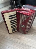 Weltmeister Accordeon - 32 Bas, Muziek en Instrumenten, Accordeons, Ophalen, Gebruikt, Met riemen, 32-bas