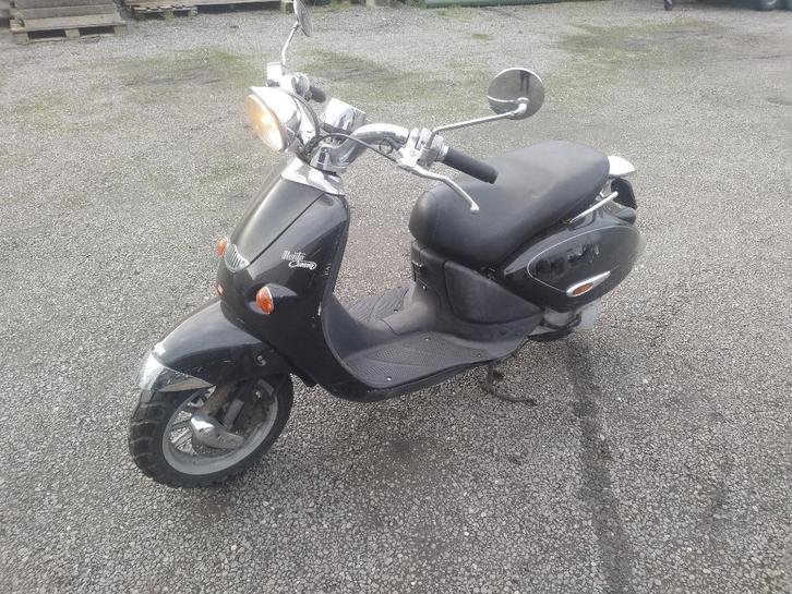 APRILIA TF Scooter Mojito, Fietsen en Brommers, Scooters | Aprilia, Gebruikt, Mojito of Habana, Maximaal 45 km/u, Tweetakt, Ophalen