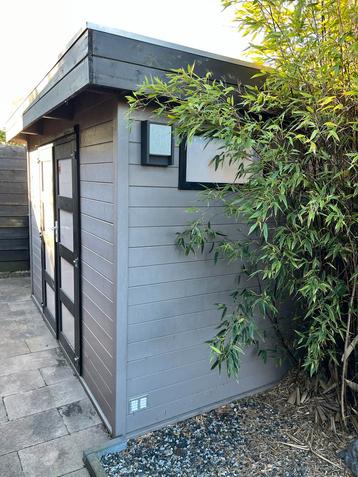Tuinhuisje 3x2,5 meter - Ideaal voor opslag! beschikbaar voor biedingen