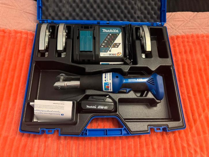 Uponor Accu-Perstang met toebehoren, Doe-het-zelf en Verbouw, Gereedschap | Handgereedschap, Nieuw, Ophalen of Verzenden
