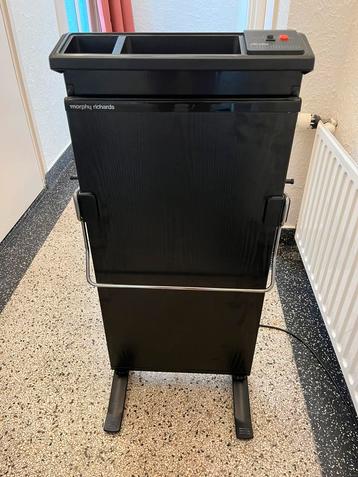 Morphy Richards dressboy, antraciet beschikbaar voor biedingen