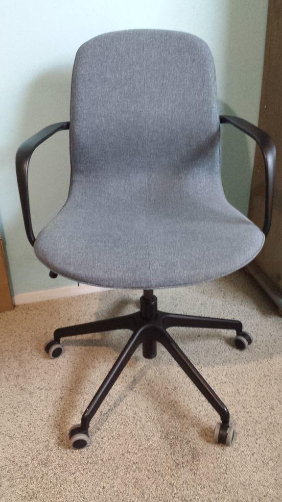 langfjall bureaustoel metalen draaistoel gestoffeerd armen, Huis en Inrichting, Bureaustoelen, Zo goed als nieuw, Bureaustoel