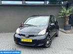 Toyota Aygo 1.0-12V Access / Netjes en rijdt goed, Voorwielaandrijving, Gebruikt, Met garantie (alle), 4 stoelen