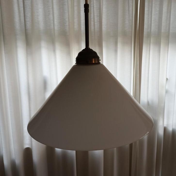 Vintage Hanglamp met Glazen Kap, Huis en Inrichting, Lampen | Hanglampen, Gebruikt, Minder dan 50 cm, Glas, Metaal, Ophalen