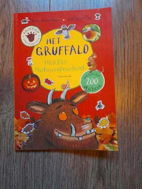 Julia Donaldson - Gruffalo herfst natuurspeurboek, Boeken, Kinderboeken | Jeugd | onder 10 jaar, Zo goed als nieuw, Ophalen of Verzenden