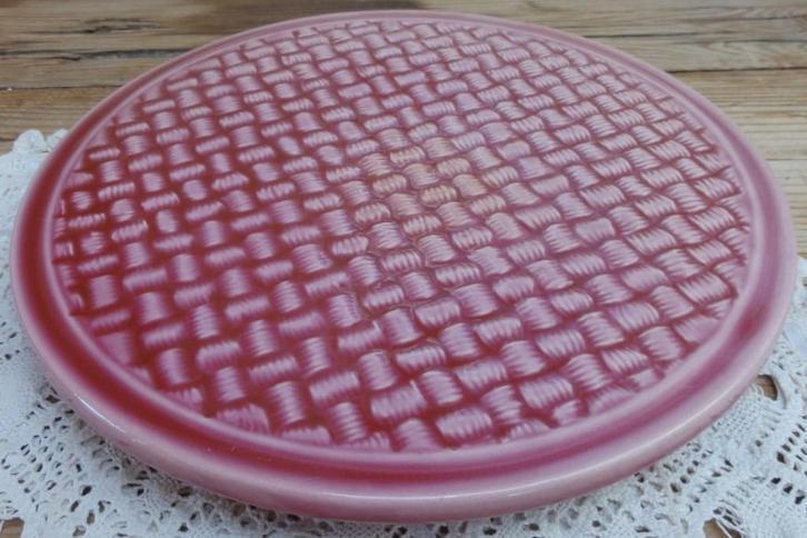 Roze Franse brocante keramieke onderzetter, weef motief, Antiek en Kunst, Curiosa en Brocante, Ophalen of Verzenden