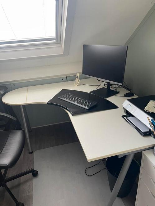 Hoekburo Ikea Galant wit, Huis en Inrichting, Bureaus, Gebruikt, Bureau, In hoogte verstelbaar, Ophalen